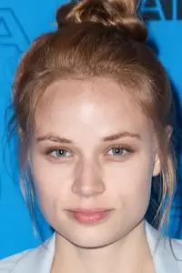 Makenzie Leigh