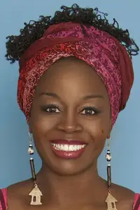 Akosua Busia