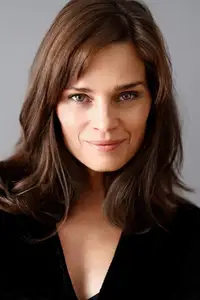 Lorraine Farris