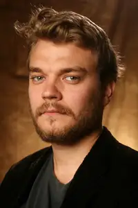 Pilou Asbæk