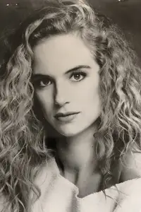 Kelly Preston