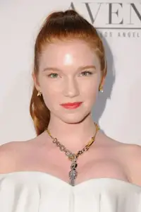 Annalise Basso