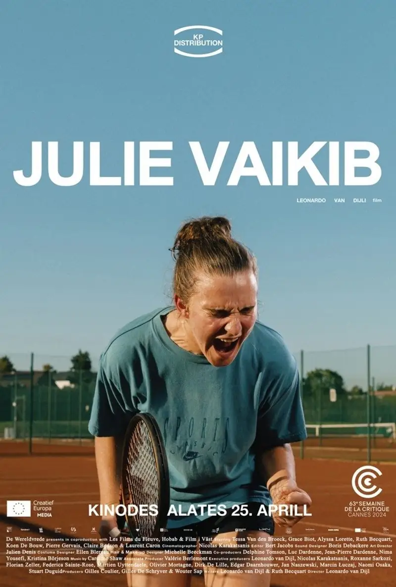 Julie vaikib