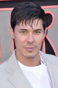 Lewis Tan