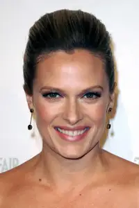 Vinessa Shaw
