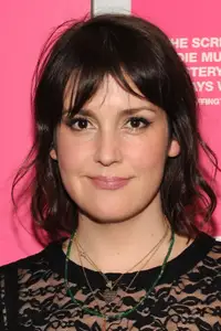 Melanie Lynskey