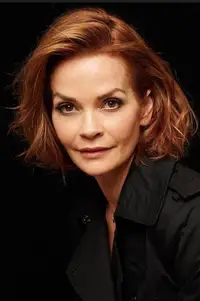 Nathalie Boltt