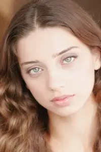 Angela Sarafyan