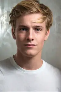 Louis Hofmann