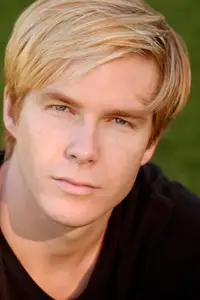 Adam Robitel