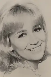 Rutanya Alda