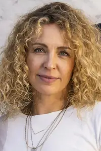 Julie R. Ølgaard