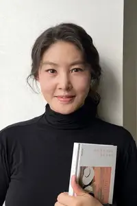 朴智英