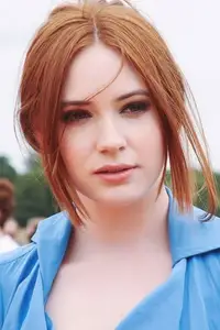 Karen Gillan