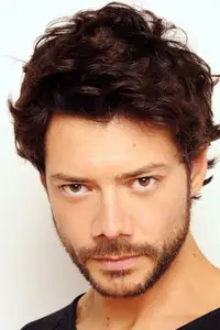 Álvaro Morte