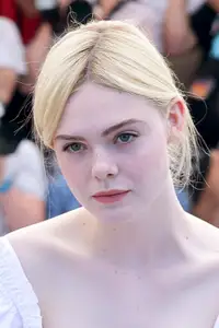 Elle Fanning