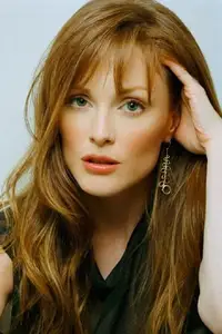 Julianne Moore