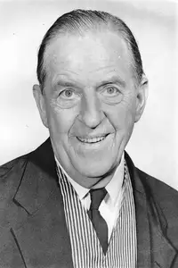 Stanley Holloway