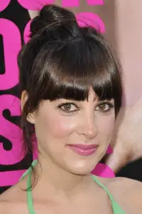 Lindsay Sloane
