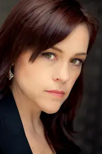 Christine Elise