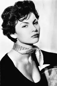 Nadja Regin