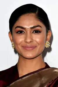 Mrunal Thakur