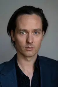 Tom Schilling