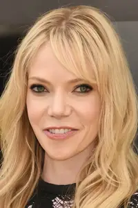 Riki Lindhome