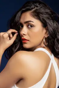 Mrunal Thakur