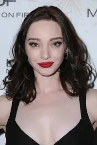 Emma Dumont