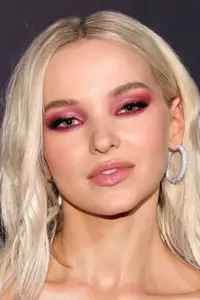 Dove Cameron