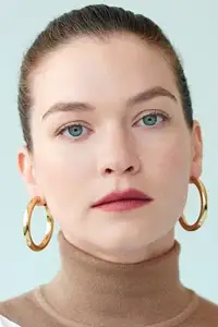 Hannah Gross