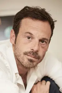 Scoot McNairy