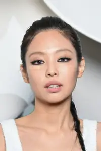 JENNIE