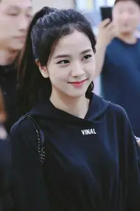 JISOO