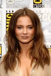 Freya Allan