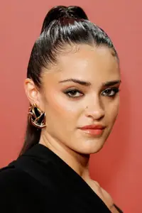 Luna Blaise