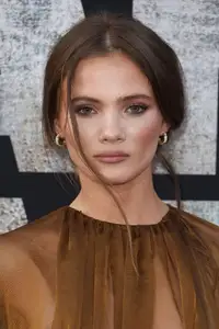 Freya Allan