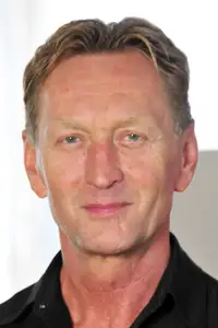 伊万·格维拉