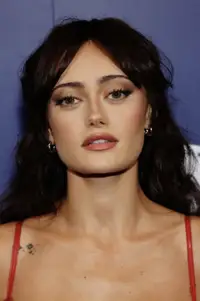 Ella Purnell
