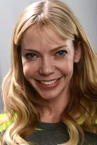 Riki Lindhome
