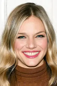 Tracy Spiridakos