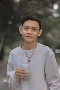 Esnyr