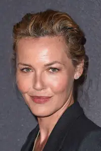 Connie Nielsen