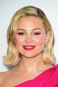 Olivia Holt