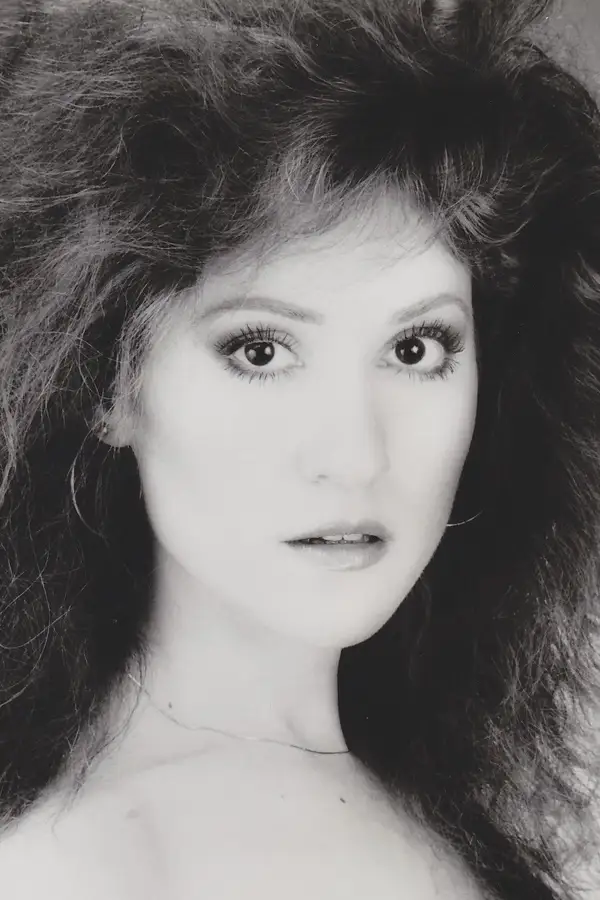 Elizabeth Arlen