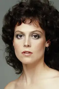 Sigourney Weaver