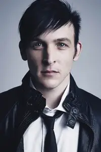 Robin Lord Taylor