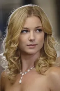 Emily VanCamp