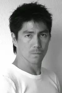 南博男